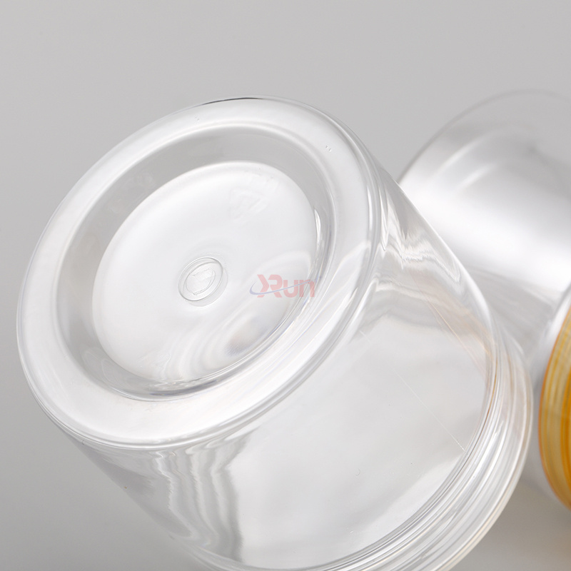 Our recyclable plastic food jars offer a sustainable option for your jam jars, combining eco-friendliness with our clear Transparent PET containers and Plastic packaging with lid.